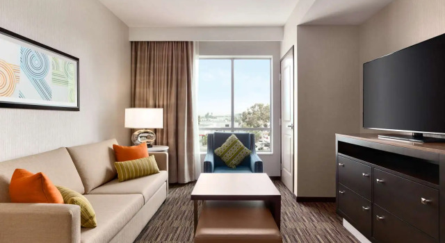 Двухместный люкс c 1 комнатой Homewood Suites By Hilton Irvine John Wayne Airport