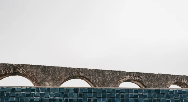 &Tales Suites - Óbidos, Rezervovat Hotel Hotely v Oeste s parkováním, Parkování