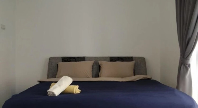 Aiji Homestay at Sungai Besi