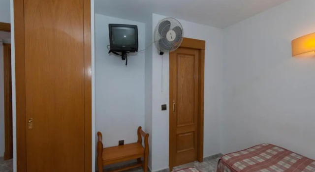 Трёхместный номер Standard Hostal Goyma II