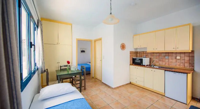 Семейный номер Standard c 1 комнатой с балконом Iliana Hotel