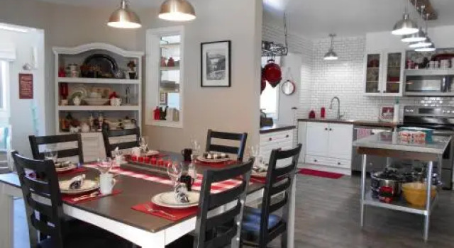 Salmonberry Lane, Buchen Sie Hotel Clearwater 