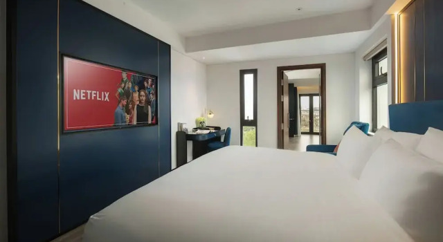 Двухместный номер Standard с видом на озеро Aurora Oriental Hotel