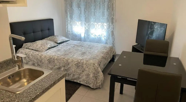 Studio 005, Book Apartment Mantes-la-Jolie 