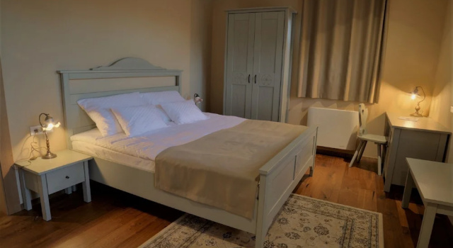 Четырёхместный семейный номер Standard с балконом Hotel Zamorc