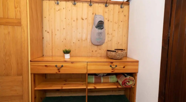 Holiday Home Kuća Ulaga, Забронировать Отель Отели Равна-Гора 3 звезды, 3*
