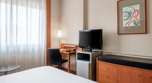 Двухместный номер Standard с видом на город AC Hotel A Coruña by Marriott