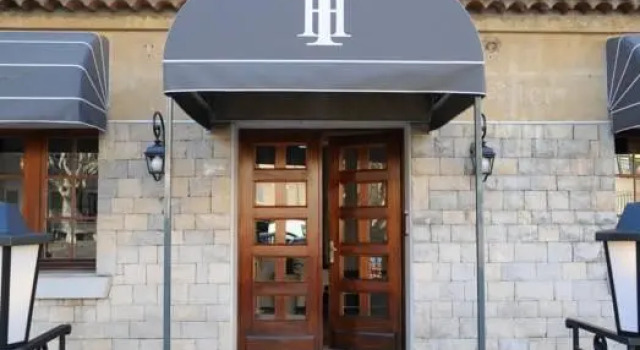 Номер Standard Hôtel Le Tivoli Théopolis