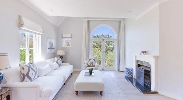 Коттедж Sublime Five bed Property in Glorious Setting