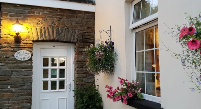 Wern Ganol Guest House, Prenota Affittacamere Nelson Gwent