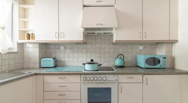 Апартаменты Life on Canvas Central Family Apartment