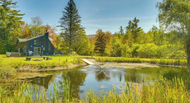Domek wiejski Stratton Shuttle Access! Vermont Mountain Hideaway