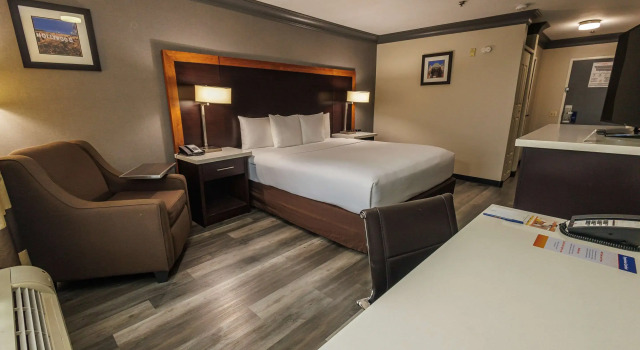 Двухместный номер Standard Comfort Inn & Suites Near Universal - N Hollywood - Burbank