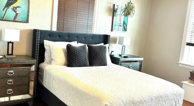Апартаменты Standard Culpeper Center Suites