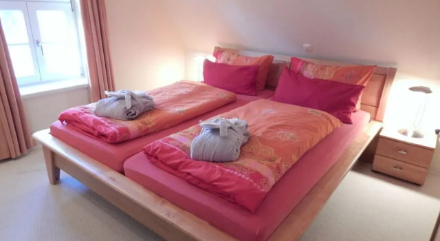 Коттедж 10 Bohler Brise Modern Retreat