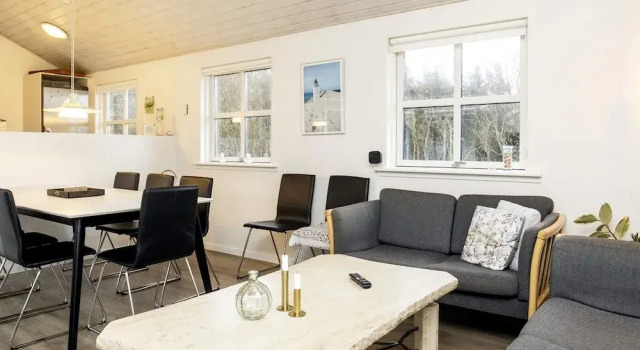 Stunning Holiday Home in Hirtshals with Hot Tub