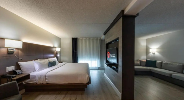 Двухместный люкс Hôtel & Suites Normandin Québec