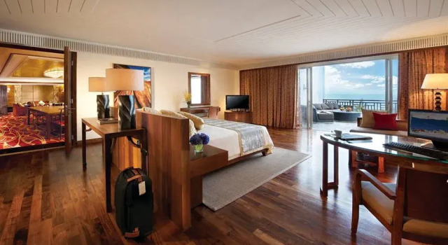 HNA Beach & Spa Resort, Book Resort Haikou Hainan