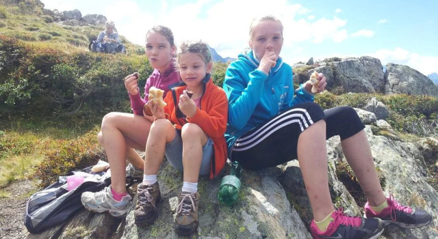 Pension Garni Maderer, Book Hotel Gaschurn Montafon