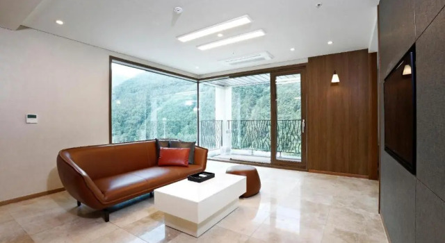 Run of House Pine Forest Jeongseon Alpine Resort