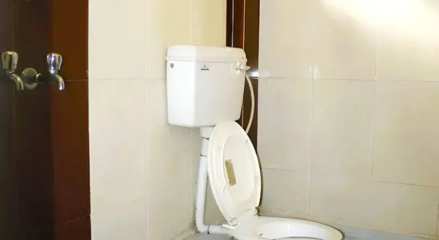 Lit en dortoir (dortoir masculin) Hotel Chandrakala Regency