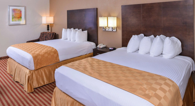 Четырёхместный номер Standard Americas Best Value Inn & Suites Bastrop