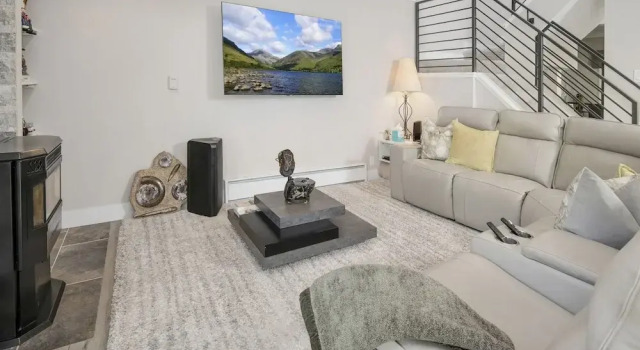 Capstone 5 4 Bedroom Townhouse