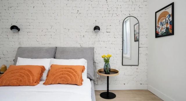 MTL Central Stay Apartments, Забронировать Апартаменты/квартира Отели Монреаля с парковкой, рядом с Place Dupuis, Парковка