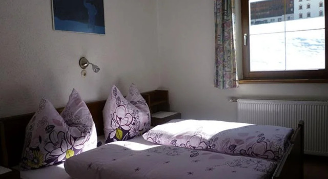 Haus Hopfgartner, Prenota Hotel Hotel a Tirolo con parcheggio, Parcheggio
