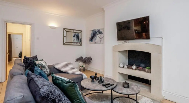 Earl's court 2 Bed Apartment Nevern Square 4, Varaa Huoneisto Asunnot kohteessa Merseyside, Huoneisto