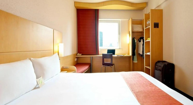 IBIS Hohhot Changle Palace, Book Hotel Hoteller i Saihan med parkering, Parkering
