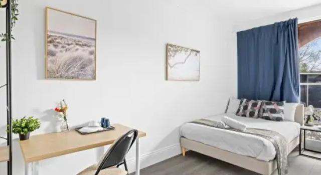 Двухместный номер Standard Private Room – Right by Campus & Main Street Amenities