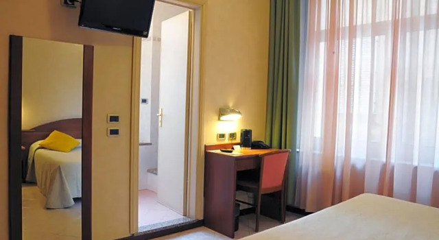 Classic single cameră Hotel Button