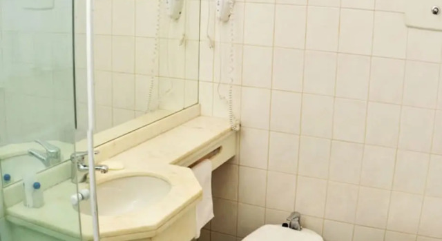 Полулюкс с балконом Aqua Hotel