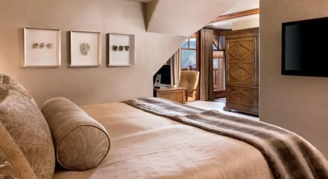 Bachelor Gulch Ritz-carlton 2 Bedroom Mountain Residence With Ski in, Ski out Access, Hot Tub, and Full Service Spa