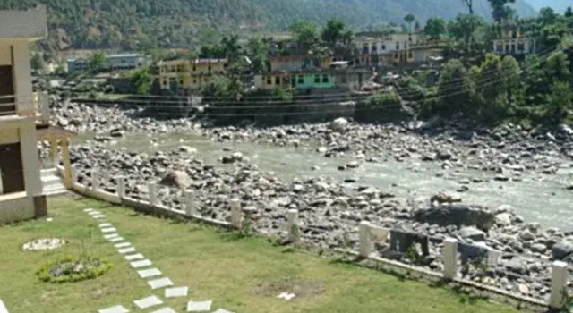 Shiv Parivar Resort, Rezervovat Lázně / Resort Uttarkāshi Uttarakhand