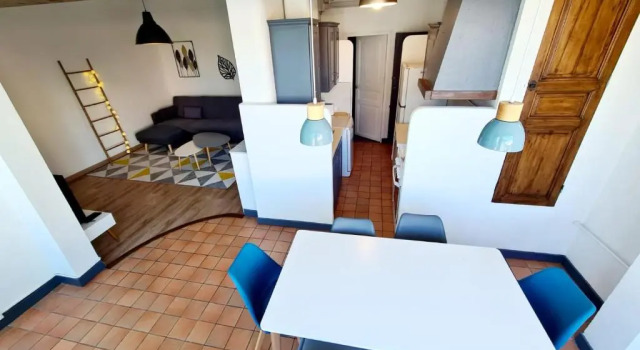 Апартаменты Appart hôtel plage des capucins