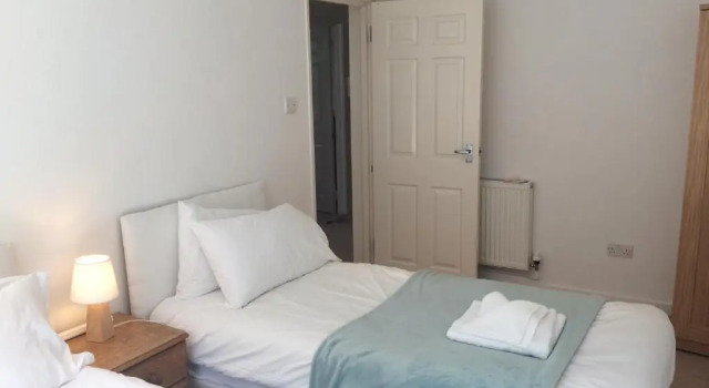 Апартаменты Цокольный этаж Chichester City Centre Apartments on the Pallants