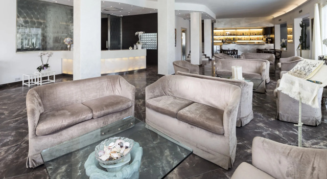 Hotel Acapulco, Забронировать Отель СПА-отели Червия, SPA-услуги