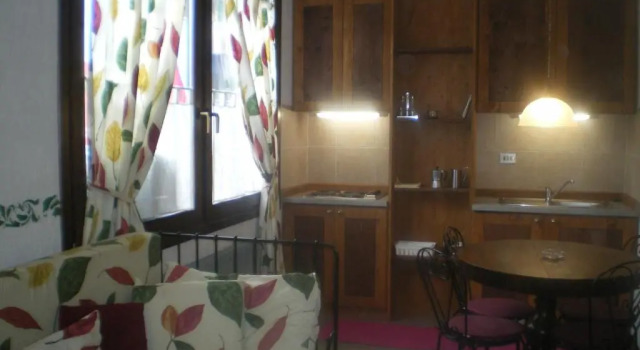 Apartment Jolly Residence