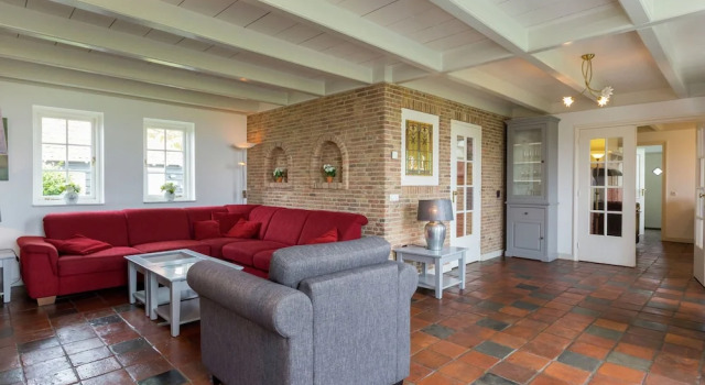 Spacious and Comfortable Family House in Westkapelle, Book Vacation Home Westkapelle 