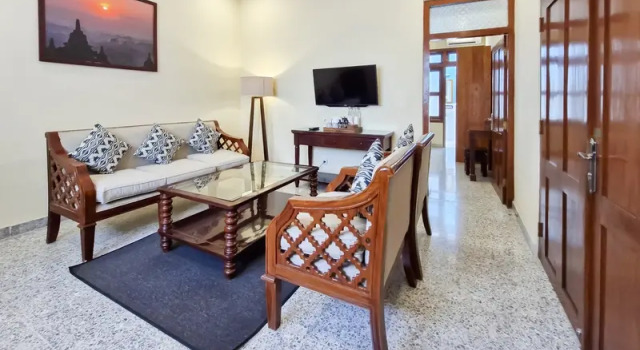 Полулюкс Tirtodipuran Hotel by Natts Hospitality Indonesia
