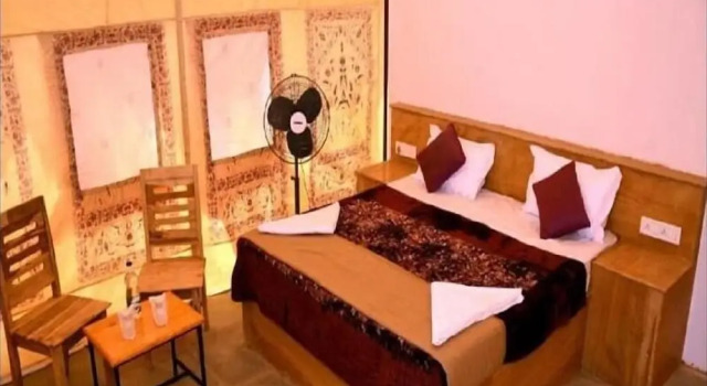 Classic Fort Desert Camp, Rezervovat Hotel Kanoi Rajasthan