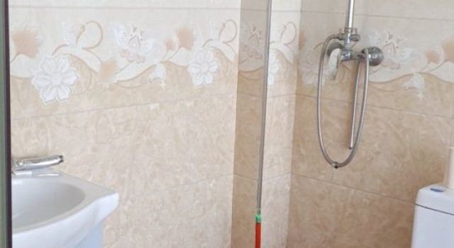 Hongtai Hotel Haicheng, Book Hotel Haicheng Liaoning
