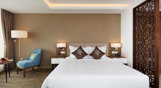 Двухместный Comodo Suite с балконом и с видом на океан Comodo Nha Trang Hotel