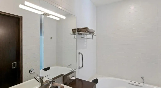 Семейный номер Executive Quality Inn Heritage on Lydiard