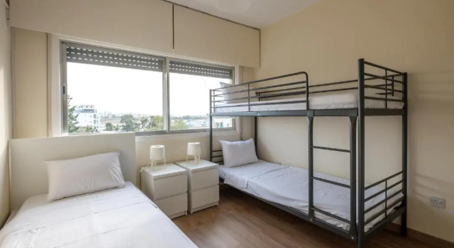 Apartment Spacious 2BDR @ Mackenzie