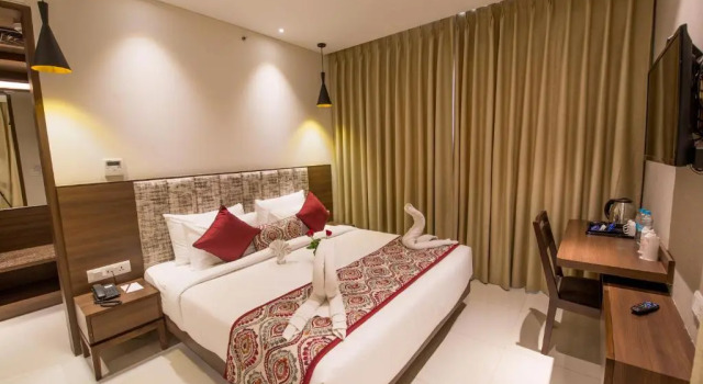 Люкс Deluxe Hotel Sumaditya
