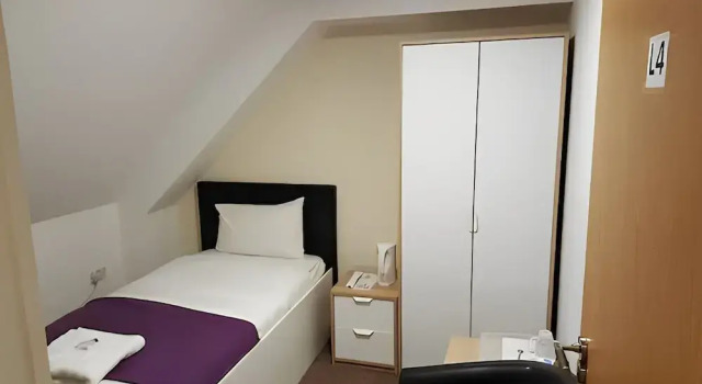 Номер Standard Travellers Hub