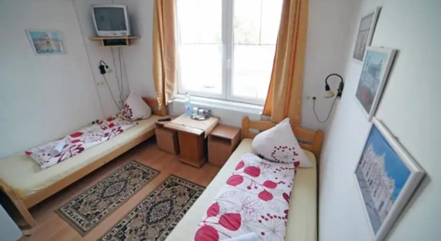 Balaton Vendégház Fonyód, Prenota Affittacamere Hotel economici a Southern Transdanubia